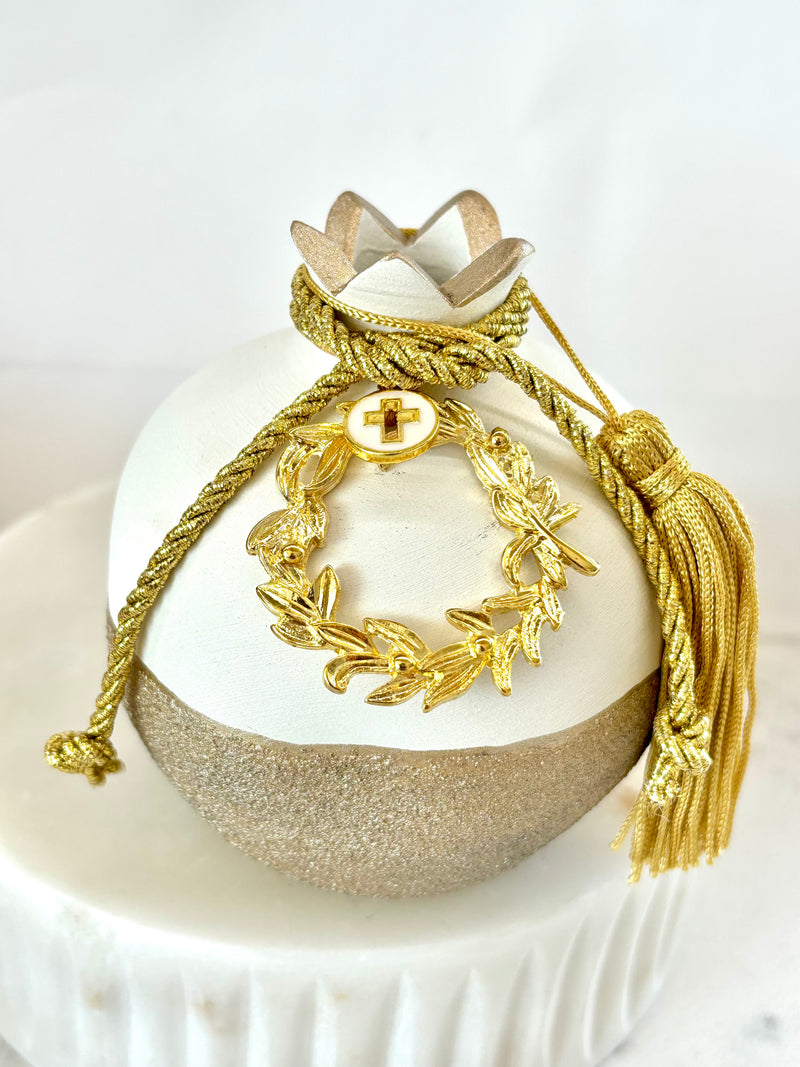 Gold & White Olive Wreath & Cross Pomengrante